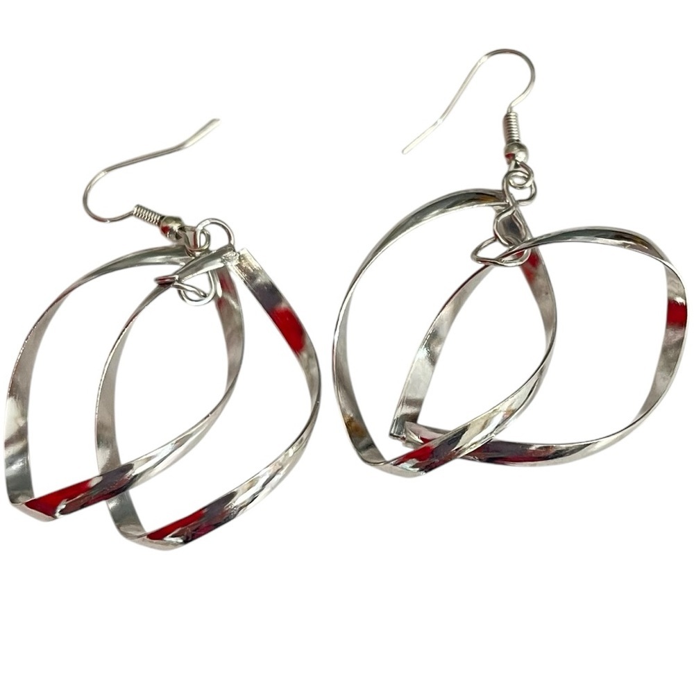 Hollow Double Twist Earrings